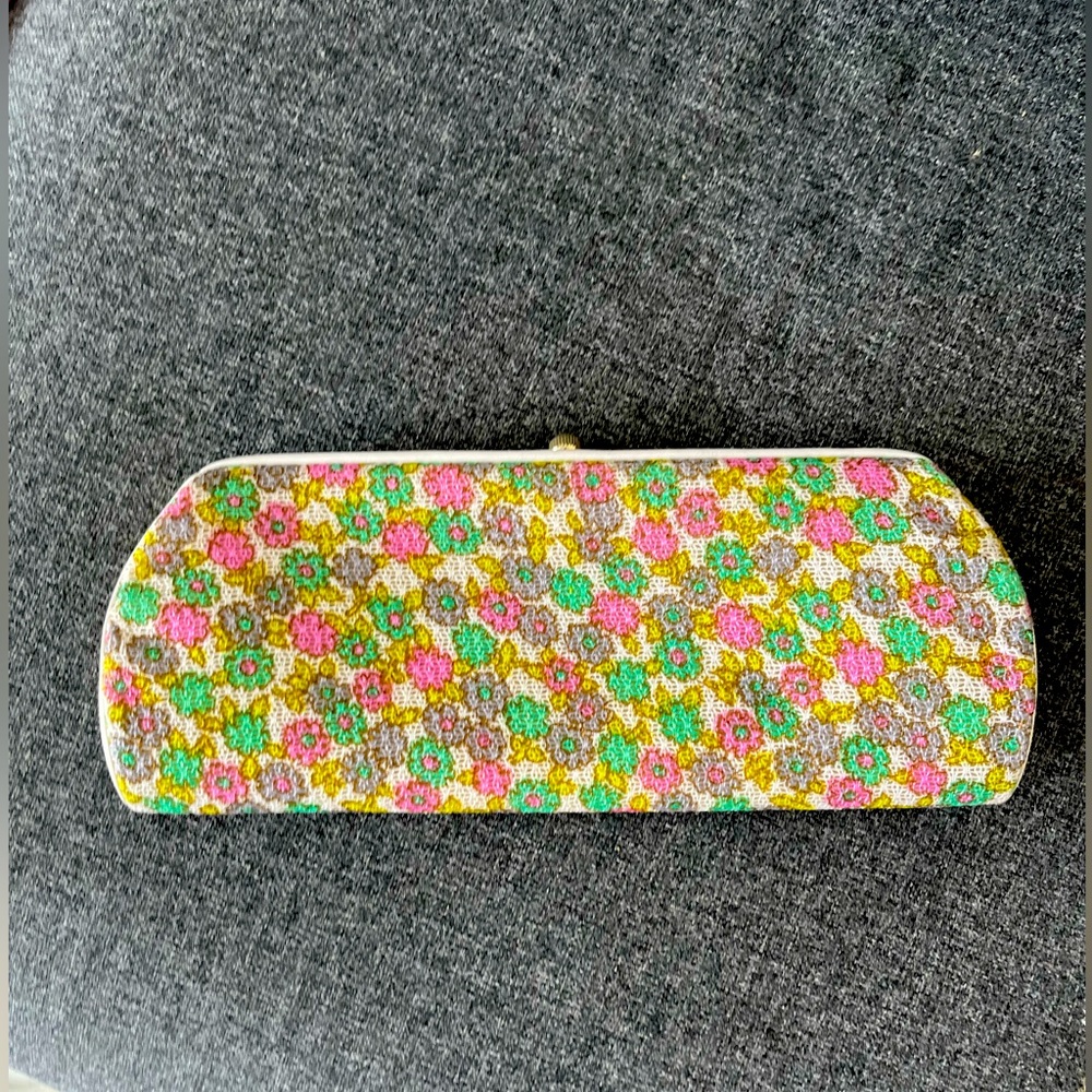 Vintage Floral Clutch
